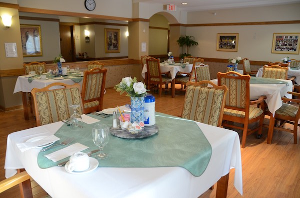 Assisted Living Dining