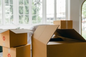 Downsizing for Seniors: Should You Sell Your Home Before or After Moving Into Senior Living?