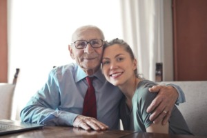 How Senior Living Homes Can Beat Isolation and Thrive